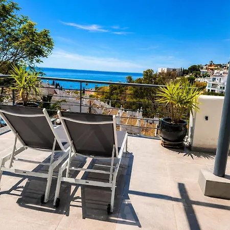 דירה Arcadia With Sea Views